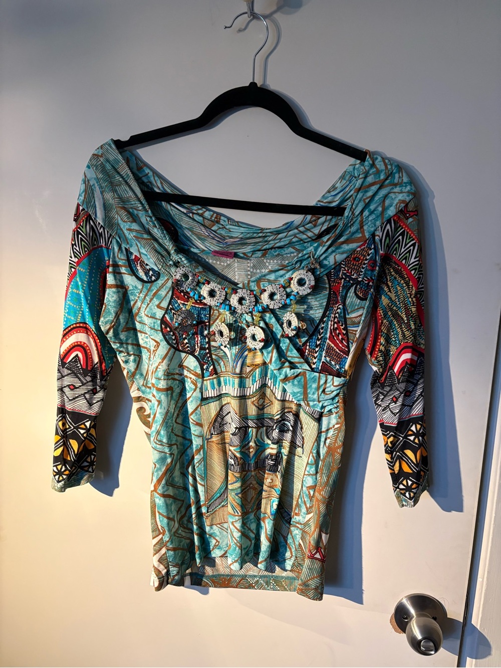 Save The Queen Turquoise Patterned 3/4 Sleeve Top with Necklace